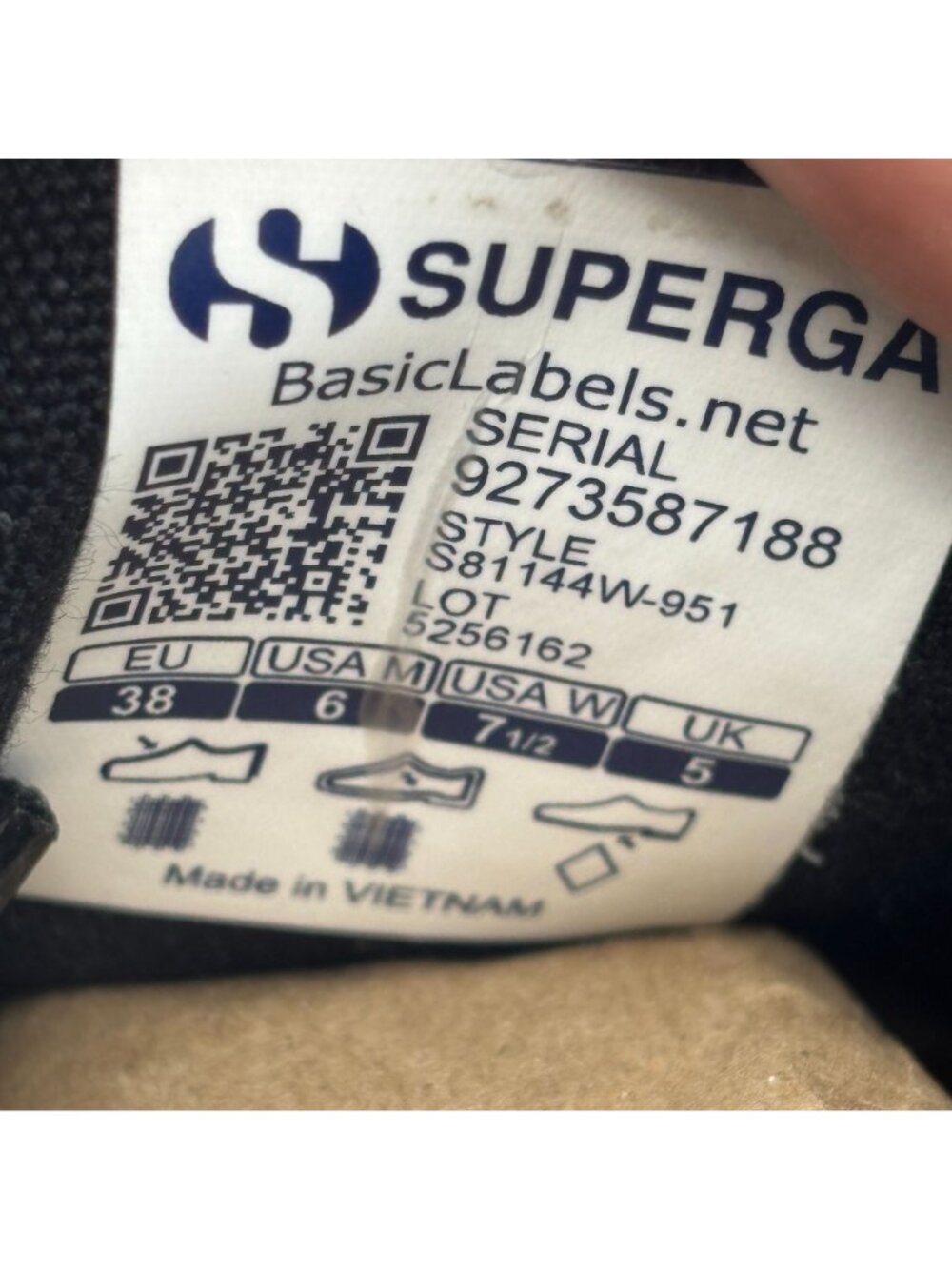 Superga Black Bandana Print Canvas Low-Top Sneakers Size 38 Unisex 7.5w/6m Shoes - Picture 8 of 9